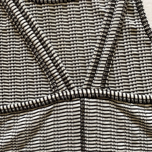 WE THE FREE Striped Ribbed Tank Size Large - Picture 9 of 15